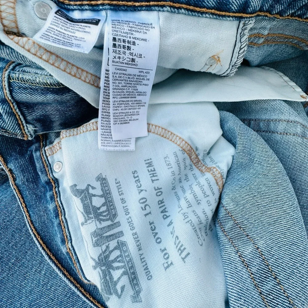Levi's 550 Blue Relaxed Fit Jeans Classic Denim Style# A1